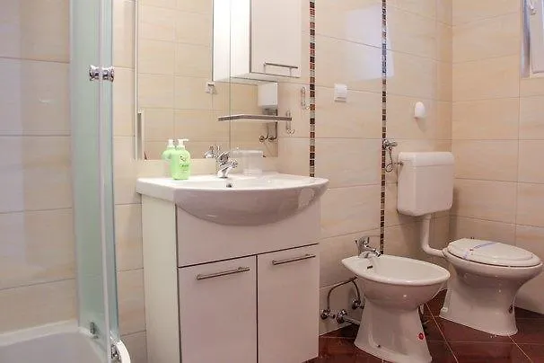 Natalia דירה פולה